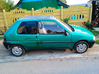 Peugeot 106 foto 2