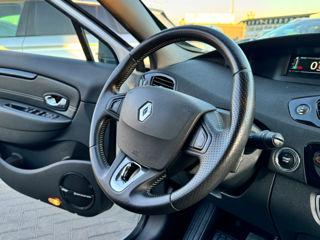 Renault Scenic foto 9