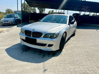 BMW 7 Series foto 4