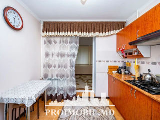 Apartament cu 2 camere, 74 m², Buiucani, Chișinău foto 10