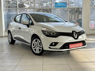 Renault Clio foto 6