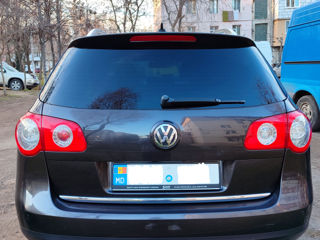 Volkswagen Passat foto 4