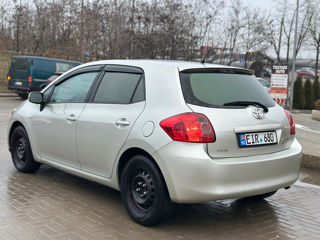 Toyota Auris foto 5