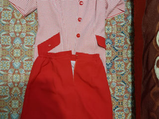 Женский костюм с юбкой. Производство - Sande, Молдова. Размер: S