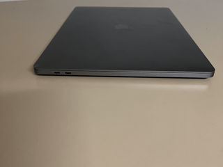 Macbook Pro 16 2019 intel core i7 16Gb/512Gb TouchBar foto 5