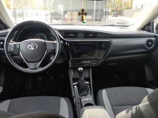 Toyota Auris foto 6