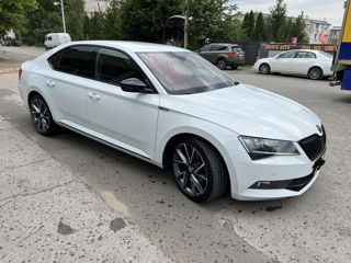 Skoda Superb foto 5