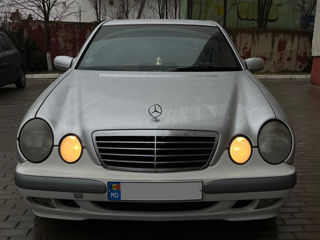 Mercedes E-Class