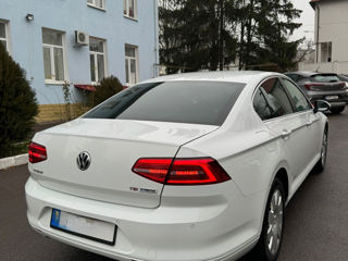 Volkswagen Passat foto 6