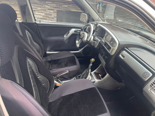 Volkswagen Vento foto 5