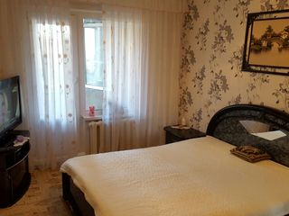 Vind apartament in stare buna, pret negociabil foto 4