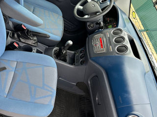 Ford Transit Connect foto 6