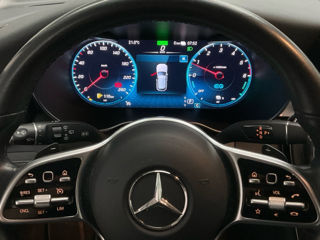 Mercedes GLC foto 9