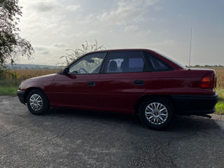 Opel Astra foto 4