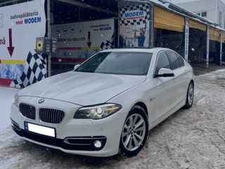 BMW 5 Series foto 3