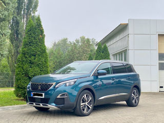 Peugeot 5008 foto 1