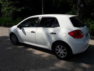 Toyota Auris foto 3