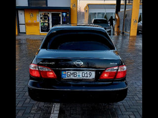 Nissan Maxima foto 4