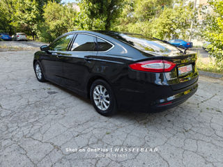 Ford Mondeo foto 4