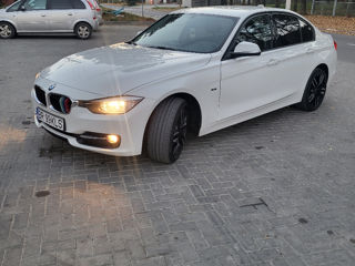 BMW 3 Series foto 2