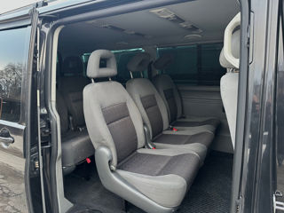 Volkswagen Caravelle foto 9