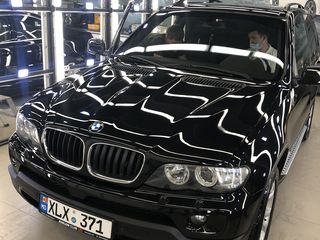 BMW X5 foto 1