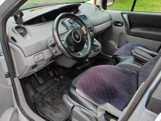 Renault Scenic foto 2