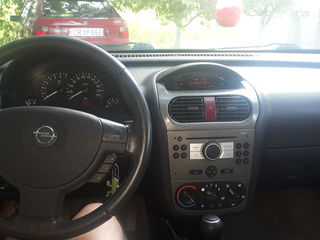 Opel Corsa foto 5