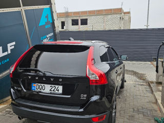 Volvo XC60 foto 3