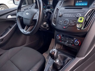 Ford Focus foto 7