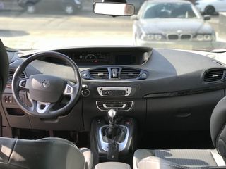 Renault Scenic foto 16