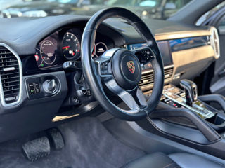 Porsche Cayenne foto 9