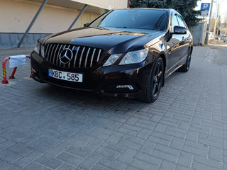 Mercedes E-Class