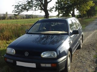 Volkswagen Golf foto 1