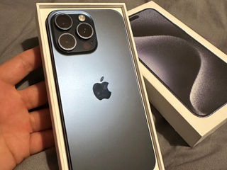 se vinde Iphone 15 Pro Max foto 3