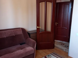 Apartament cu 2 camere, 50 m², Botanica, Chișinău foto 1