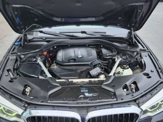 BMW 5 Series foto 4