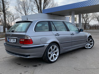 BMW 3 Series foto 7