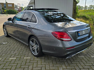 Mercedes E-Class foto 9