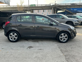 Opel Corsa foto 4