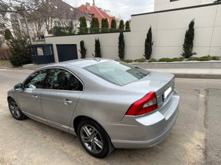 Volvo S80 foto 7