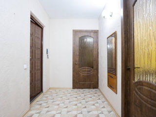 Apartament cu 2 camere, 54 m², Botanica, Chișinău foto 6