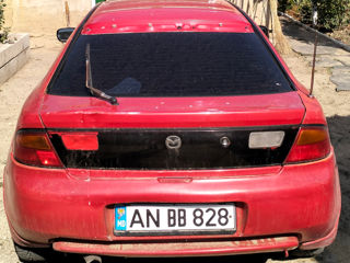 Mazda 323 foto 4