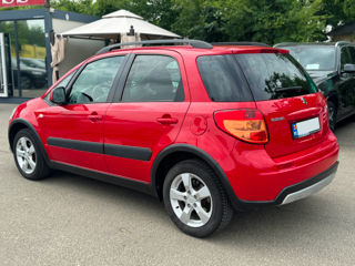 Suzuki SX4 foto 6