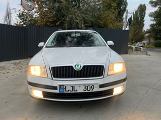 Skoda Octavia foto 3