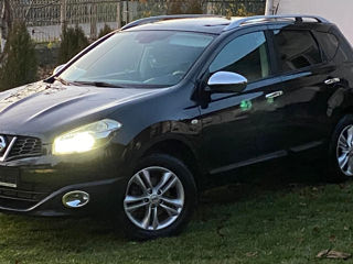 Nissan Qashqai+2