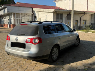 Volkswagen Passat foto 3