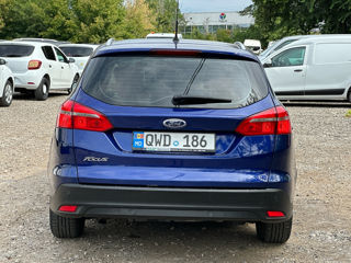 Ford Focus foto 5