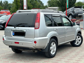 Nissan X-Trail foto 4