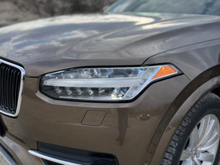 Volvo XC90 foto 3